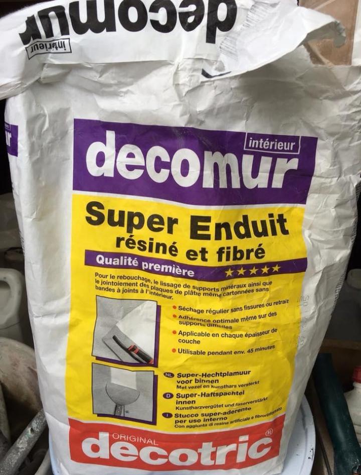 Produits utilisés pour le rebouchage Dijon